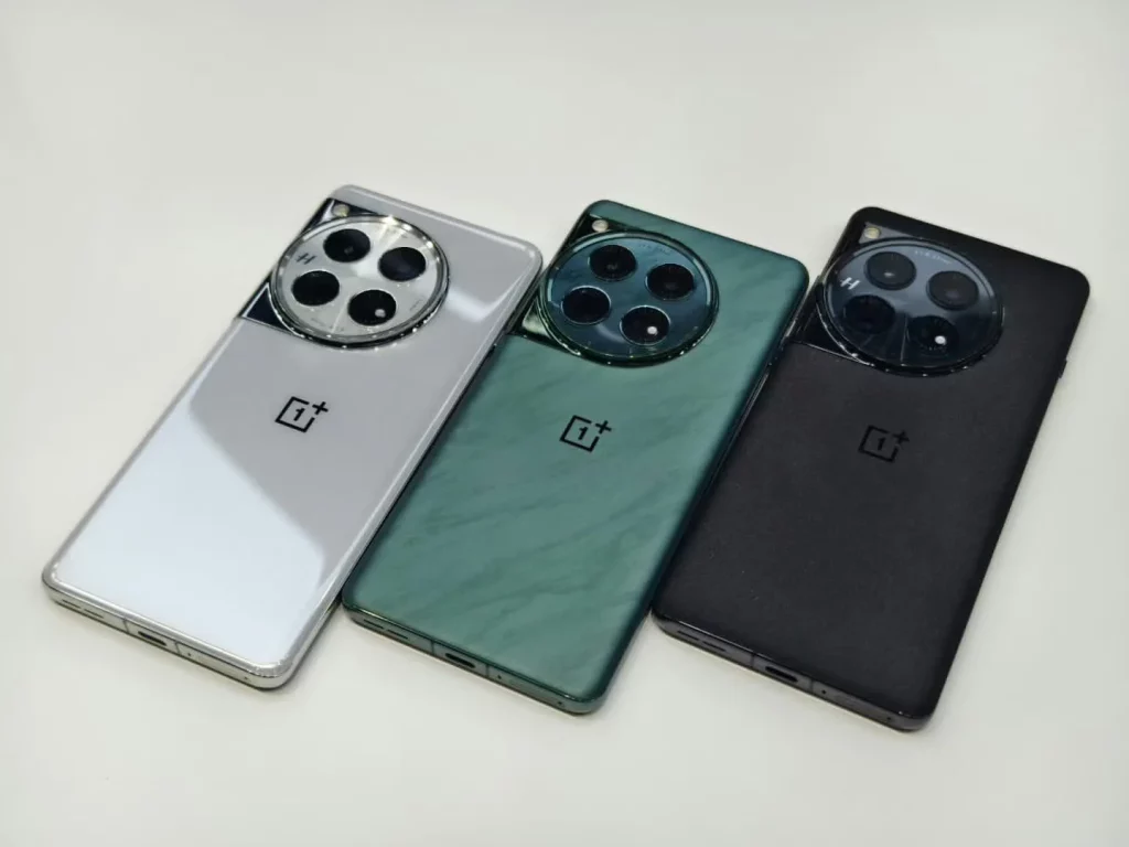 oneplus 12 display technology